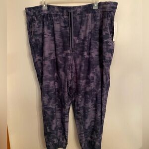 Athleta Farallon Printed Joggers, Size: 26, NWT